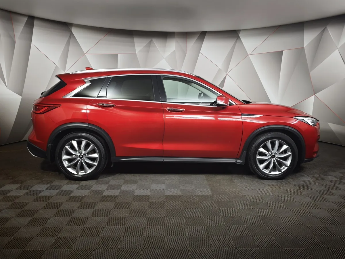 Infiniti QX50 2.0 VC-T CVT AWD (249 л.с.) Красный в АВИЛОН. Слайд №6