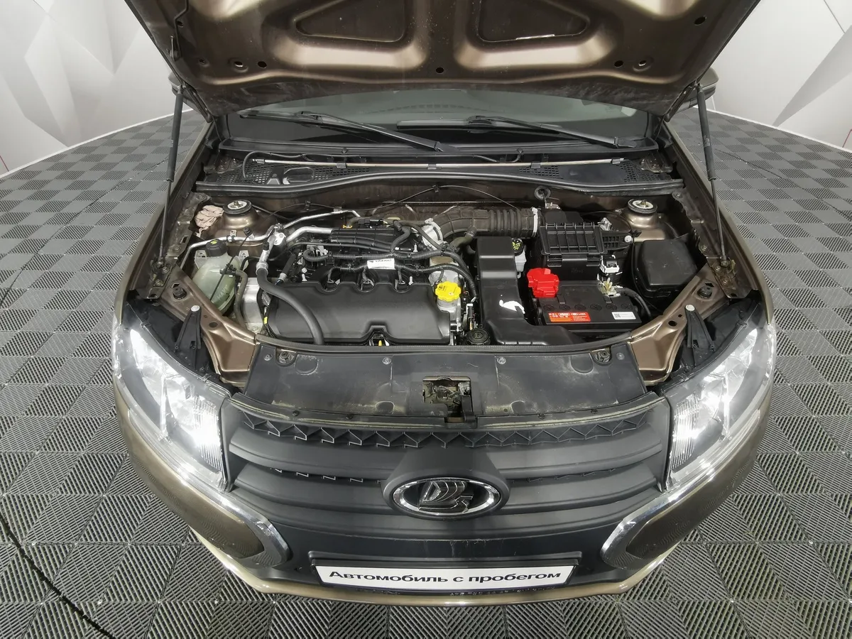 ВАЗ (Lada) Largus 1.6 MT 16 кл (5 мест) (102 л.с.) Коричневый в АВИЛОН. Слайд №11