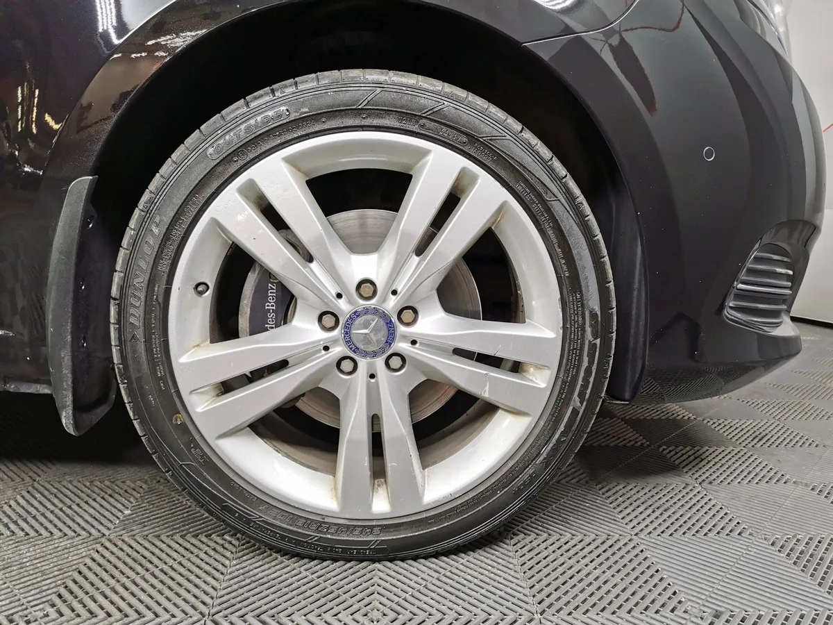 Mercedes-Benz V-Класс V 250 d AT L2 (190 л.с.) AVANTGARDE Черный в АВИЛОН. Слайд №9