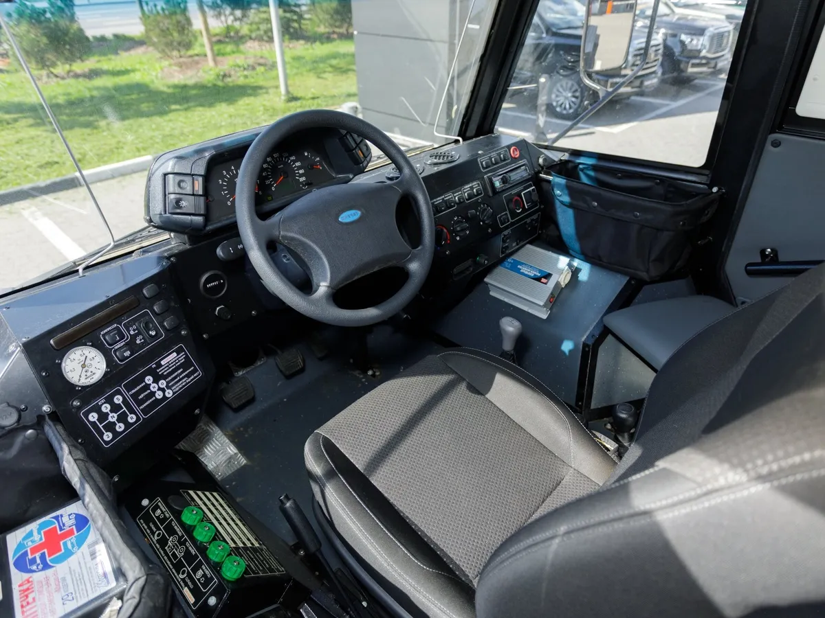 КРЕЧЕТ Z 210-91 2.5Td MT 4х4 (110 л.с.) Комбинированный в АВИЛОН. Слайд №8