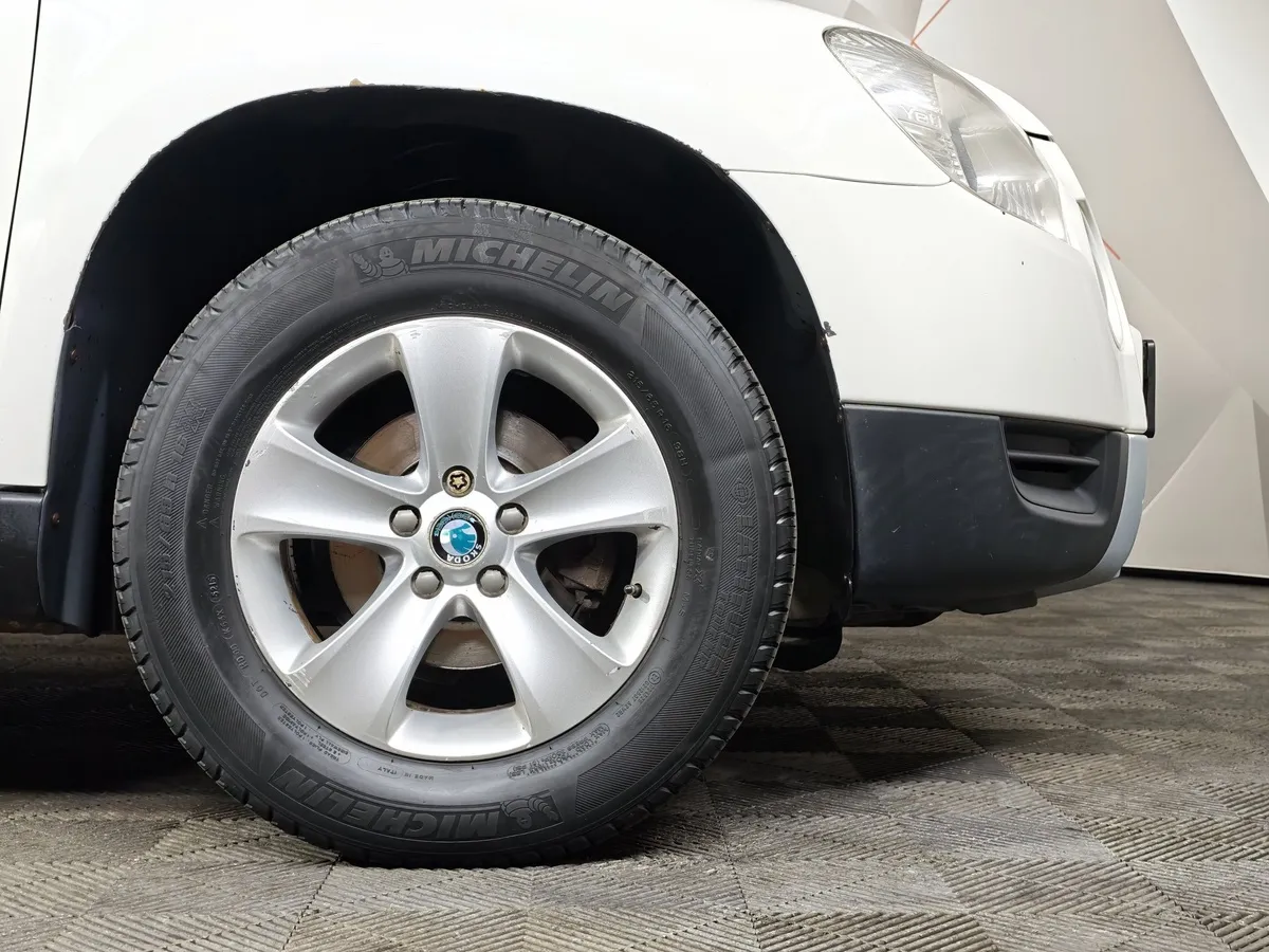 Skoda Yeti 1.2 TSI DSG (105 л.с.) Active Белый в АВИЛОН. Слайд №9