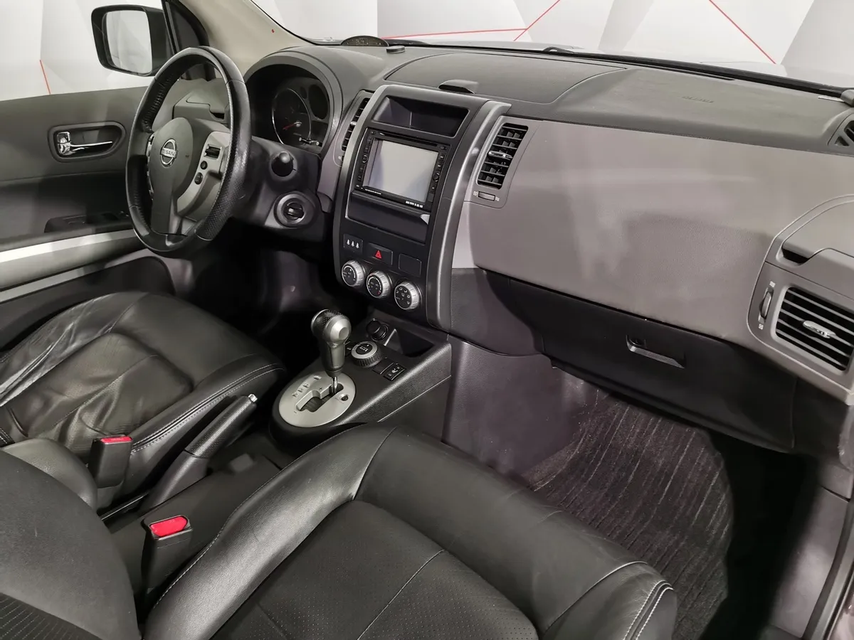 Nissan X-Trail 2.5 CVT AWD (169 л.с.) LE Фиолетовый в АВИЛОН. Слайд №12