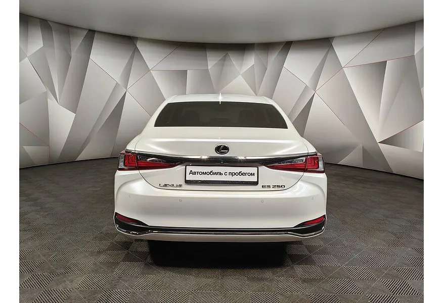 Lexus ES 250 2.5 AT (200 л.с.) Luxury Белый в АВИЛОН. Слайд №8