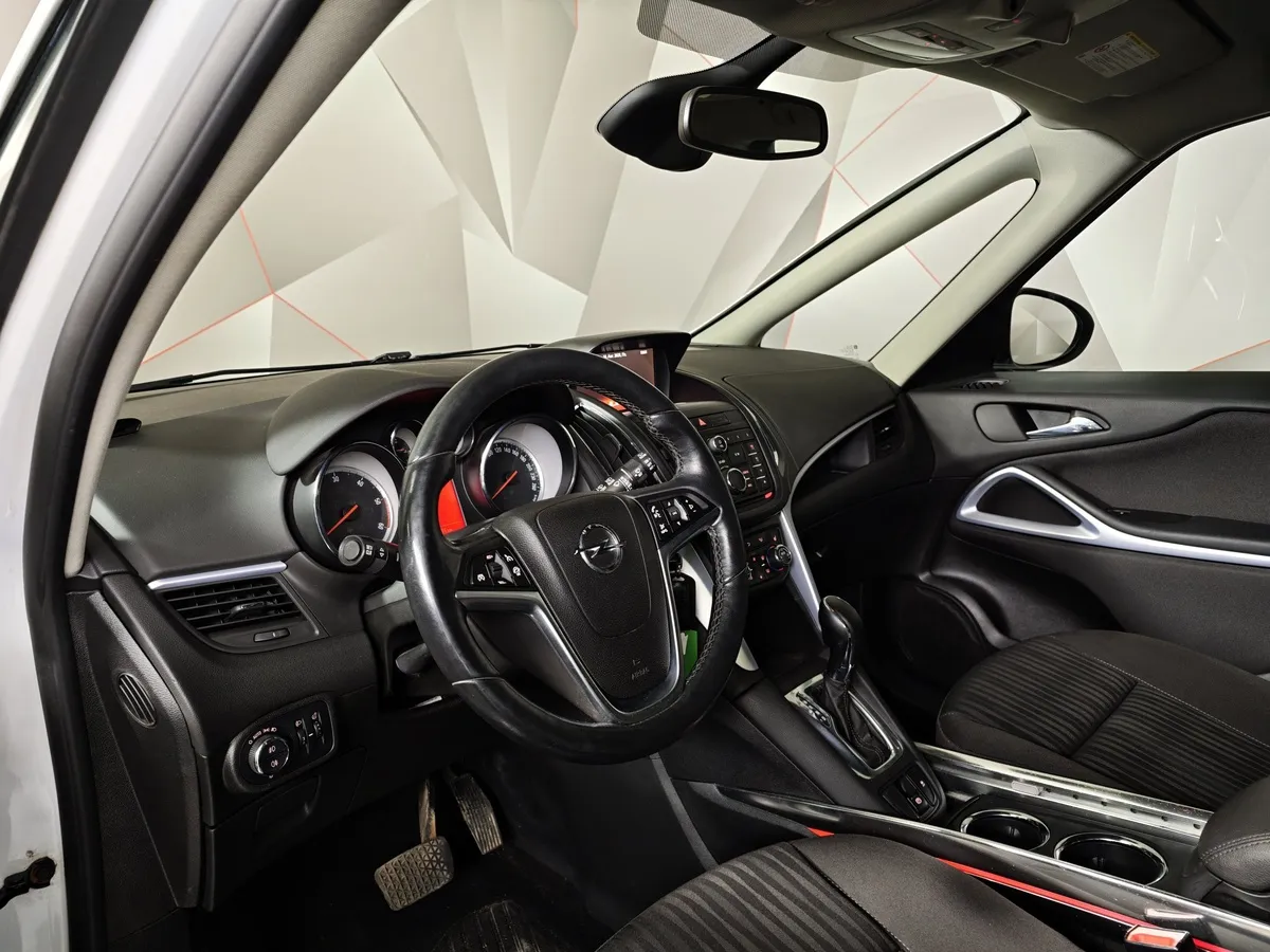 Opel Zafira 2.0 CDTI AT (130 л.с.) Белый в АВИЛОН. Слайд №18