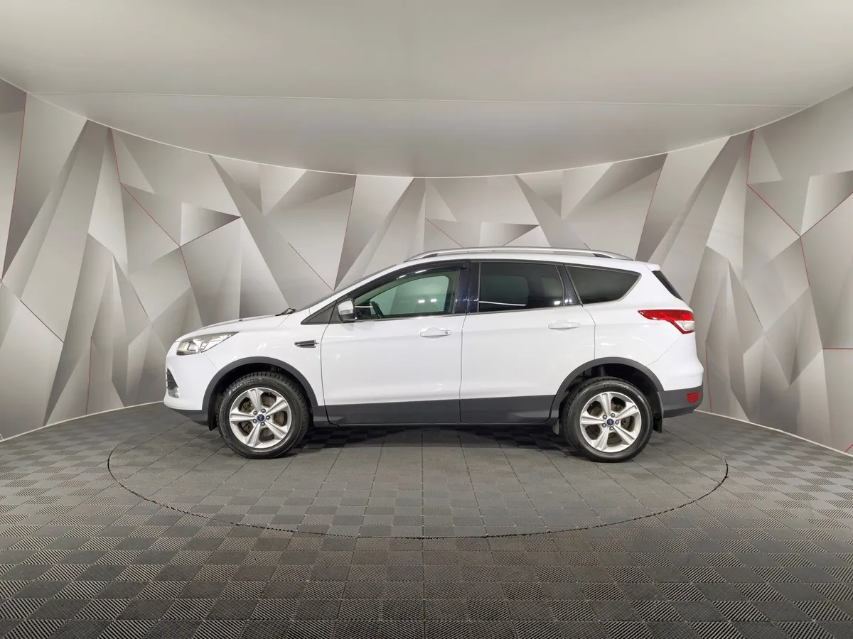 Ford Kuga 1.6 EcoBoost AT AWD (150 л.с.) Titanium Белый в АВИЛОН. Слайд №5