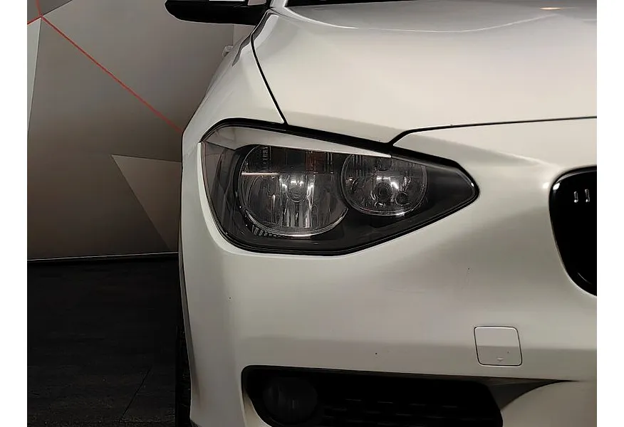 BMW 1 серия 116i AT (136 л.с.) Белый в АВИЛОН. Слайд №8