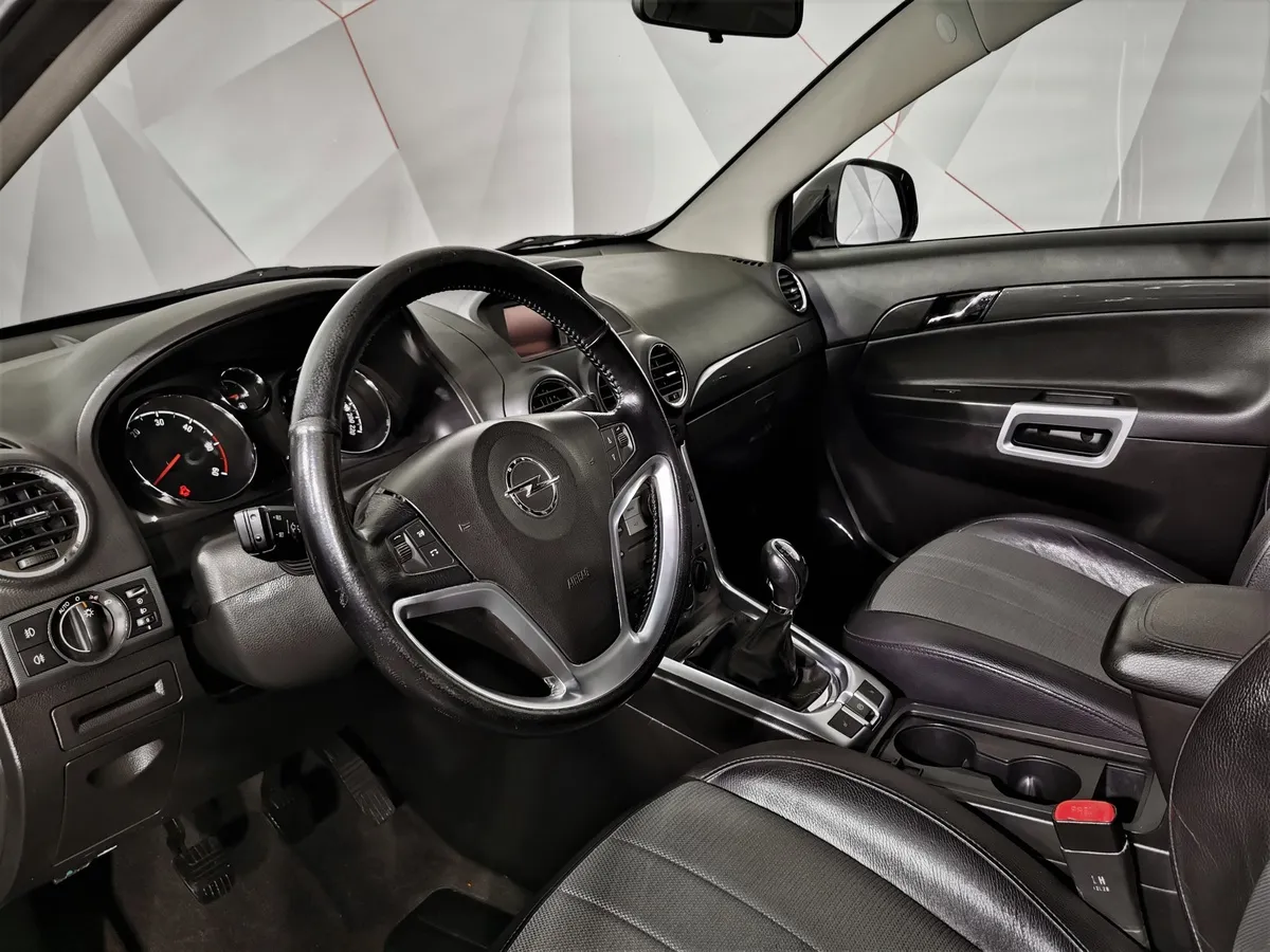 Opel Antara 2.2 CDTi MT AWD (164 л.с.) Черный в АВИЛОН. Слайд №18