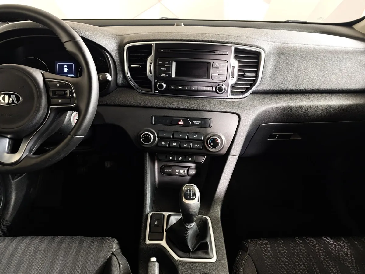 Kia Sportage 2.0 MT (150 л.с.) Classic Коричневый в АВИЛОН. Слайд №14