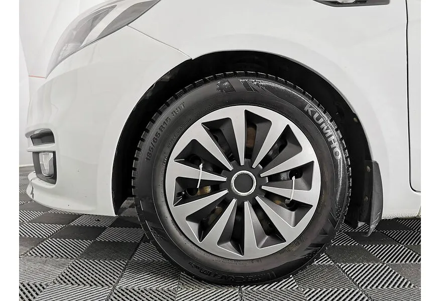 Kia Rio 1.6 AT (123 л.с.) Белый в АВИЛОН. Слайд №9