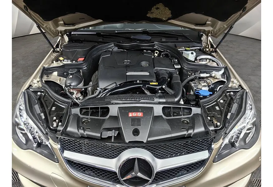 Mercedes-Benz E-Класс E 200 T BlueEfficiency 7G-Tronic Plus (184 л.с.) Желтый в АВИЛОН. Слайд №11