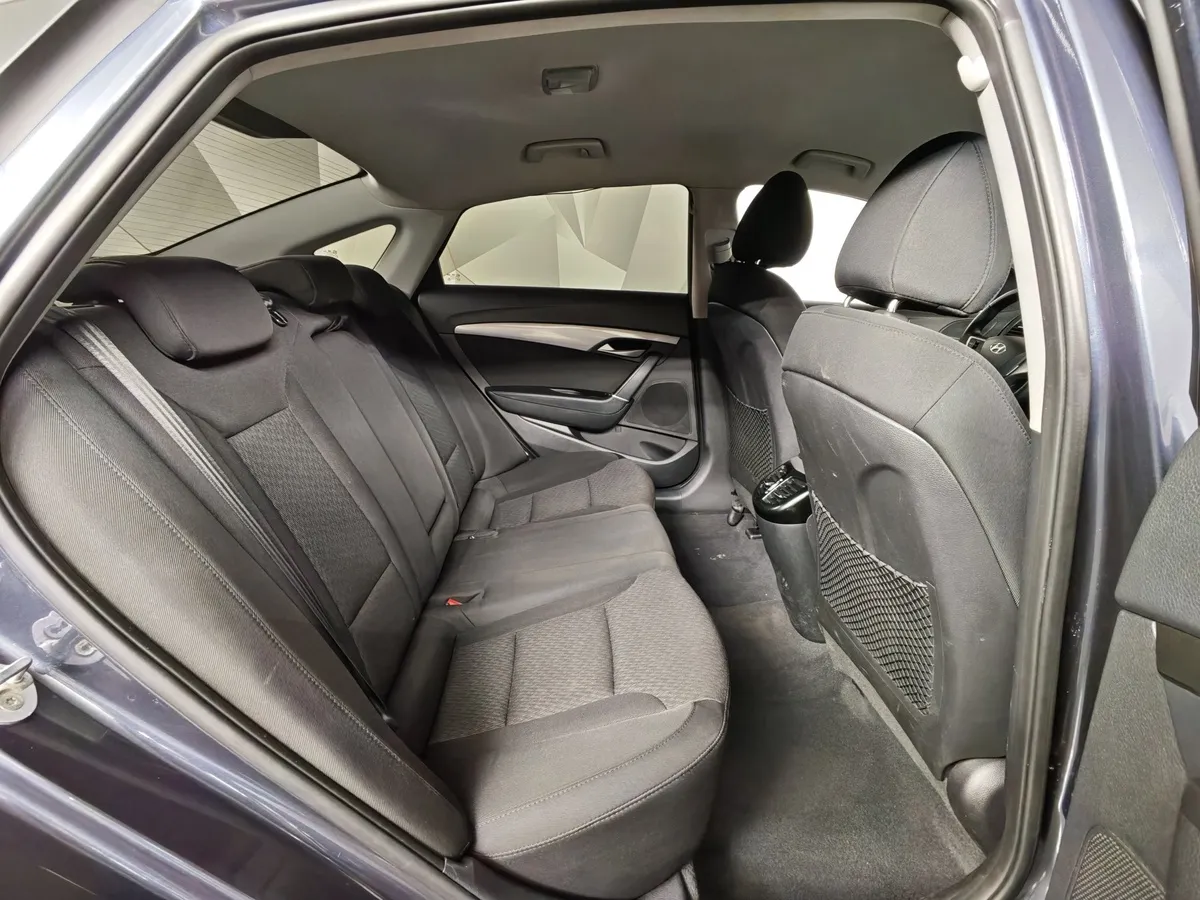 Hyundai i40 2.0 AT (150 л.с.) Active Синий в АВИЛОН. Слайд №15