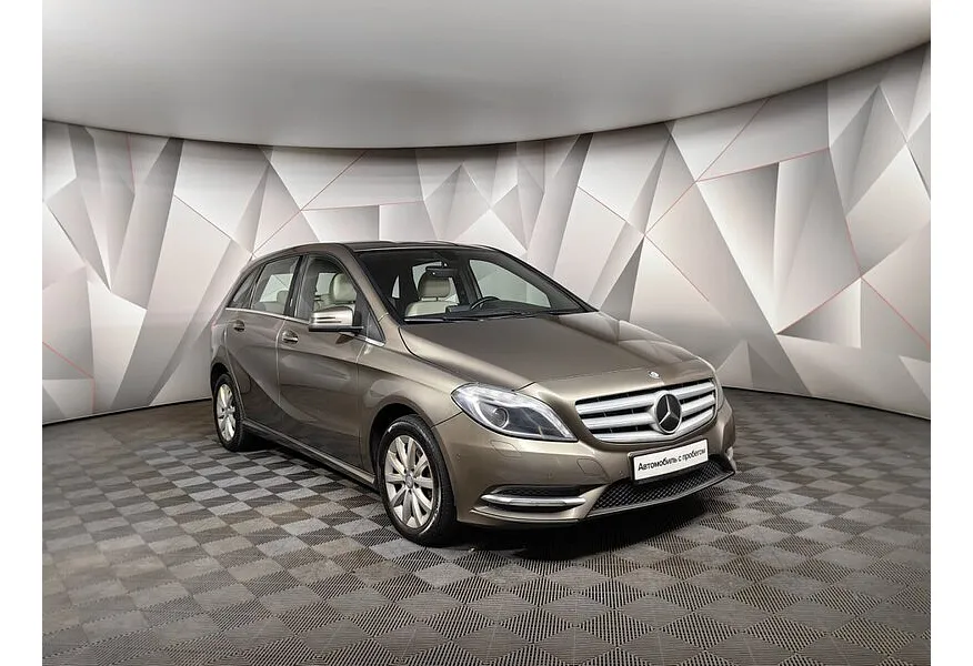 Mercedes-Benz B-Класс B 200 7G-DCT (150 л.с.) Серый в АВИЛОН. Слайд №3