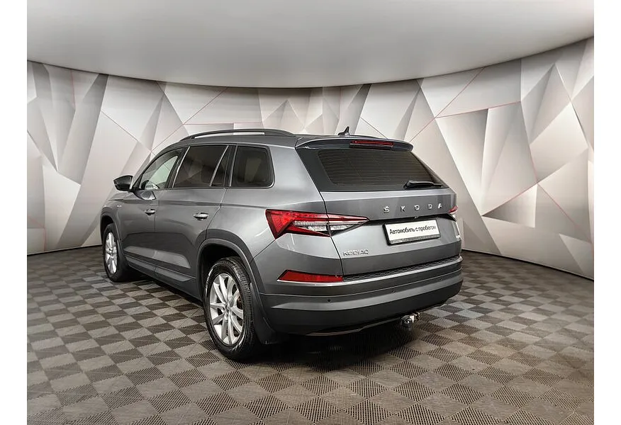 АВИЛОН - Skoda Kodiaq 2.0 TSI DSG 4X4 (180 л.с.) Серый - slide 6