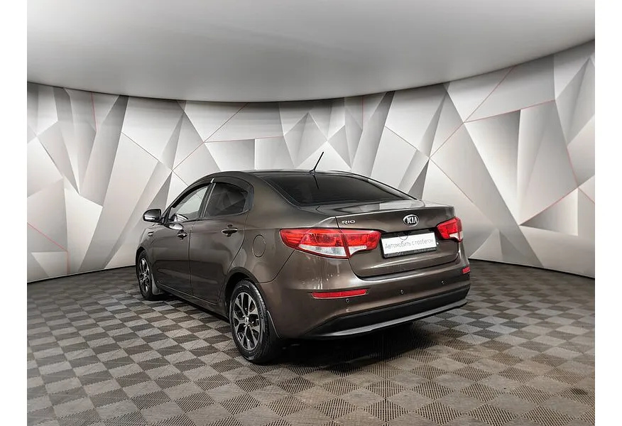 Kia Rio 1.6 AT (123 л.с.) Коричневый в АВИЛОН. Слайд №7