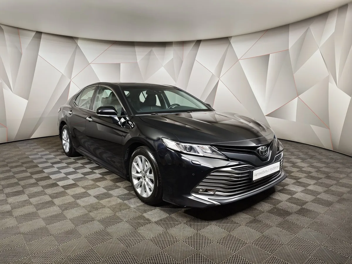 Toyota Camry 2.5 AT (181 л.с.) Черный в АВИЛОН. Слайд №3