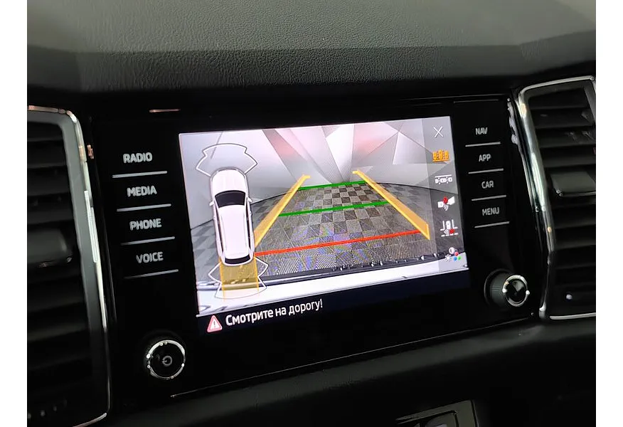 Skoda Kodiaq 1.4 TSI DSG (150 л.с.) Белый в АВИЛОН. Слайд №21