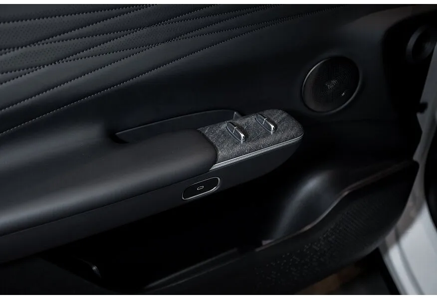 EXEED Exlantix ET 1.5 AT 4WD (469 л.с.) Серый в АВИЛОН. Слайд №16