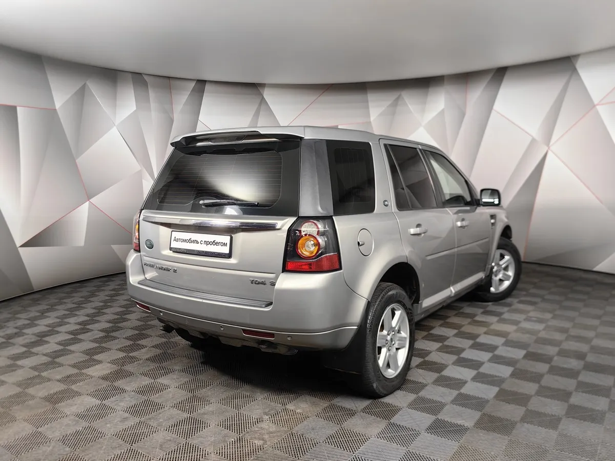 Land Rover Freelander 2.2 TD4 AT 4WD (150 л.с.) Серый в АВИЛОН. Слайд №2