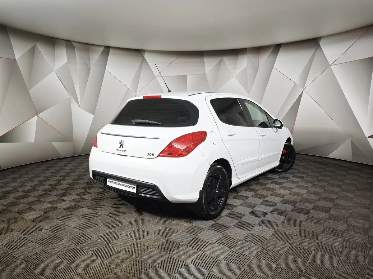 Peugeot 308 1.6 VTi AT (120 л.с.) Белый в АВИЛОН. Слайд №2