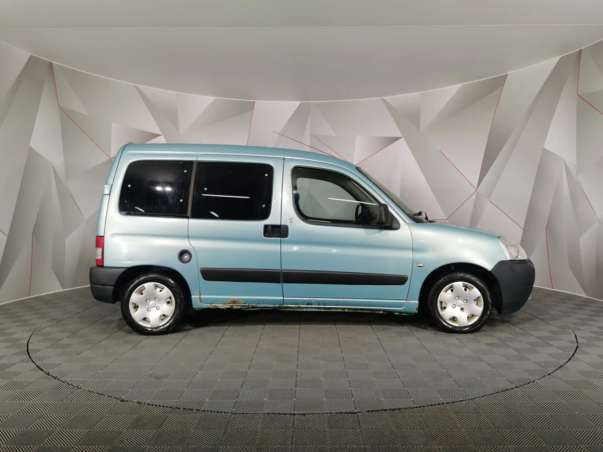 Citroen Berlingo 1.4 MT (75 л.с.) Стандартная Голубой в АВИЛОН. Слайд №6