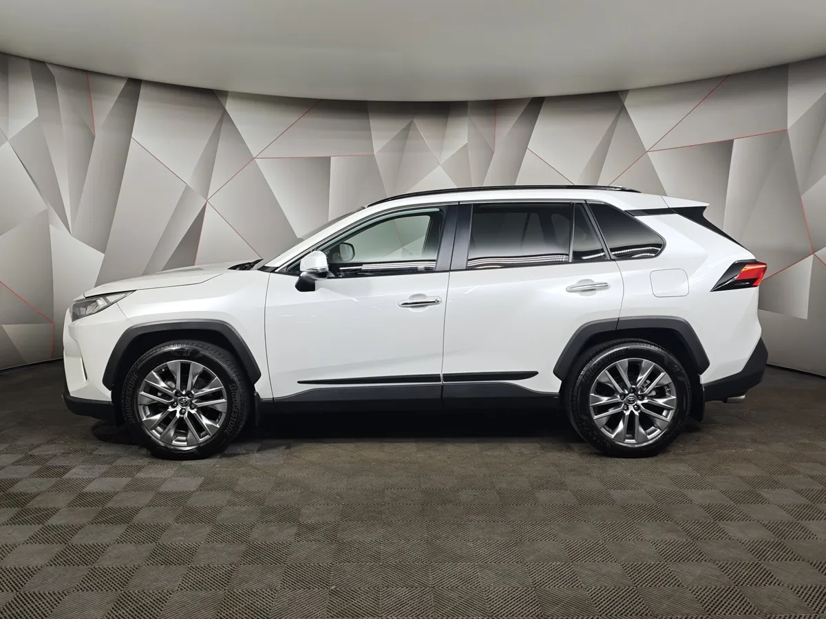 Toyota RAV4 2.0i CVT AWD (149 л.с.) Белый в АВИЛОН. Слайд №5