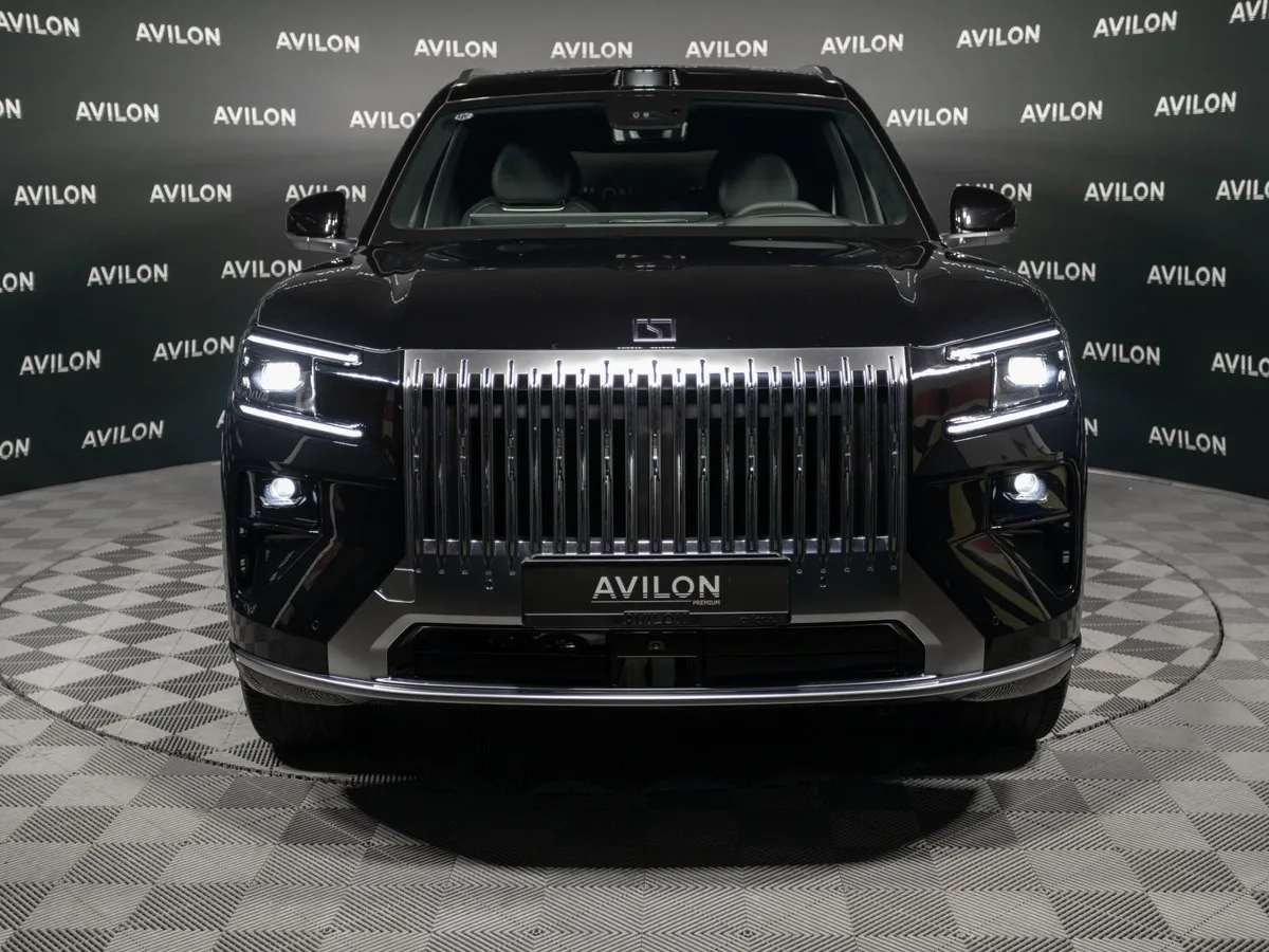 Zeekr 8X 2.0h AT 4WD (898 л.с.) Ultra+ Черный в АВИЛОН. Слайд №3
