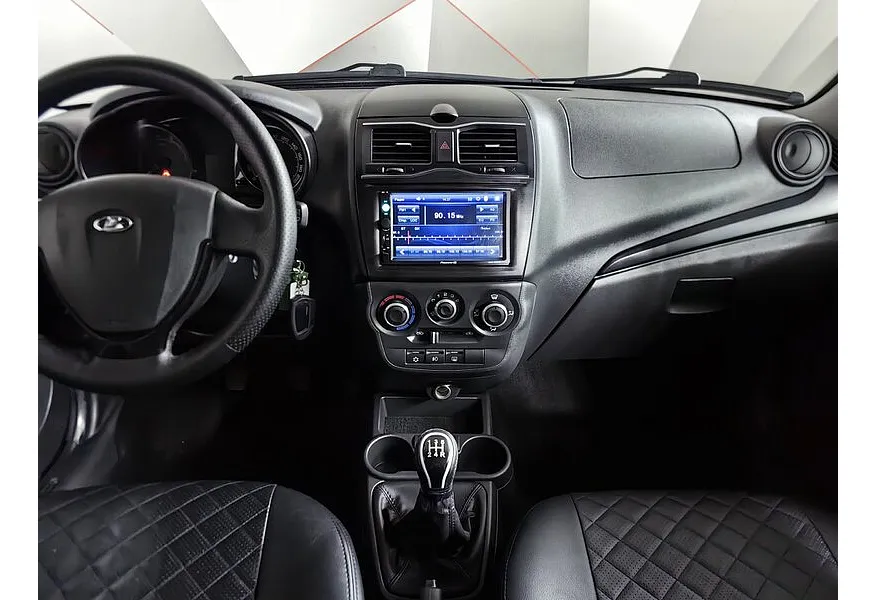 ВАЗ (Lada) Granta 1.6 MT (90 л.с.) Comfort Черный в АВИЛОН. Слайд №14