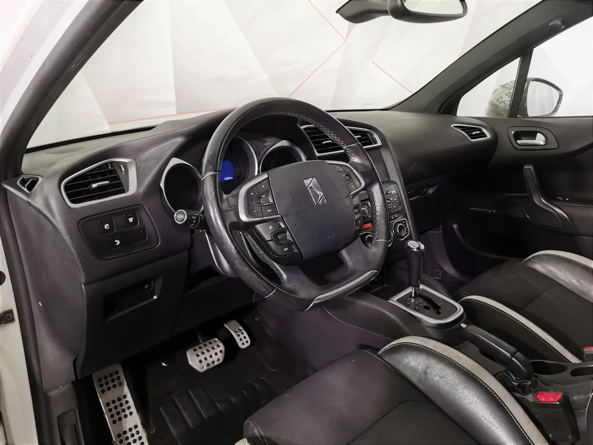 Citroen DS4 1.6 THP AT (150 л.с.) Белый в АВИЛОН. Слайд №17