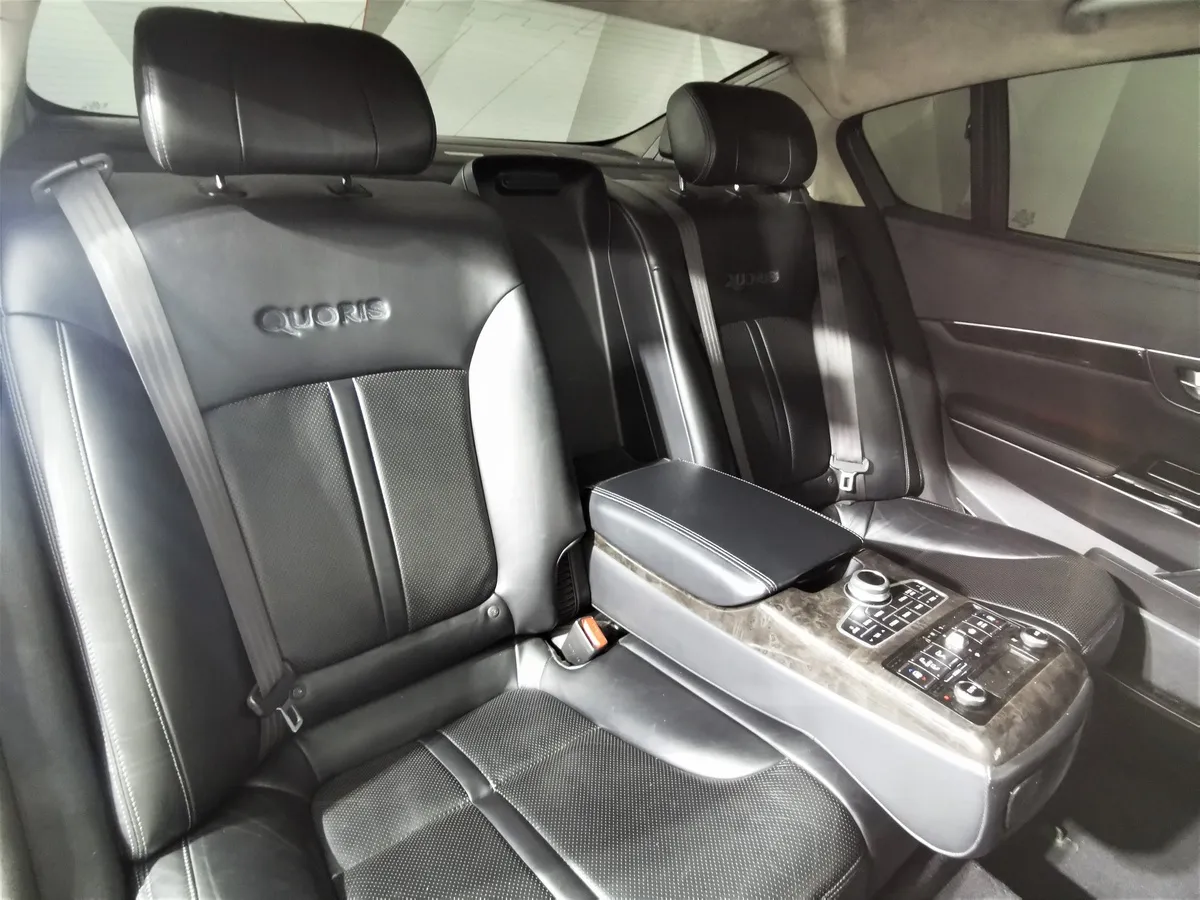 Kia Quoris 3.8 AT (334 л.с.) Premium Белый в АВИЛОН. Слайд №16