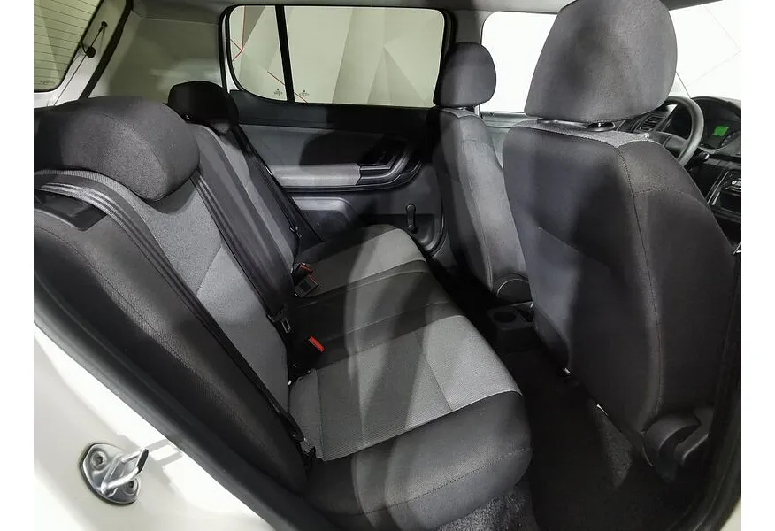 АВИЛОН - Skoda Fabia 1.2 MT (70 л.с.) Белый - slide 11