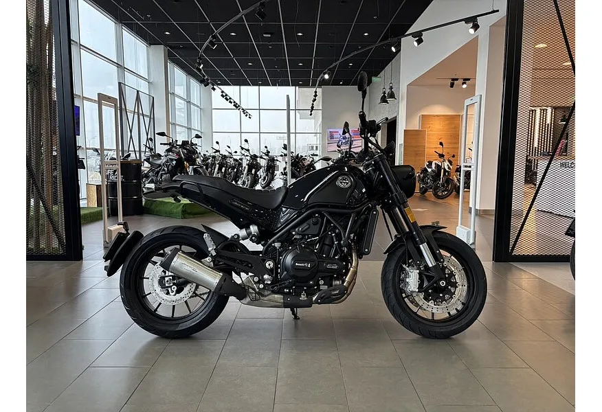 Benelli TRK 502 500 см³ (48 л.с.) 500 Комбинированный в АВИЛОН. Слайд №3