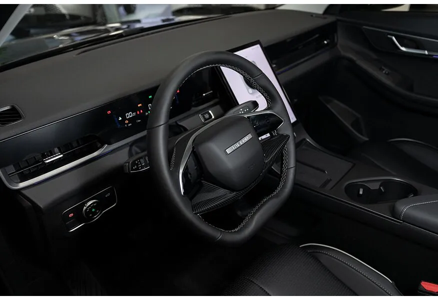 JAECOO J6 1.5T DCT 2WD (147 л.с.) Престиж Белый в АВИЛОН. Слайд №3