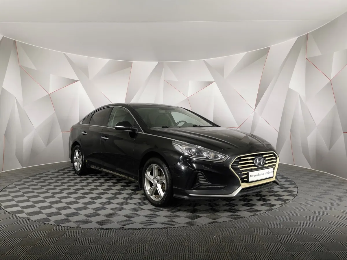 Hyundai Sonata 2.0 AT (150 л.с.) Primary Черный в АВИЛОН. Слайд №3