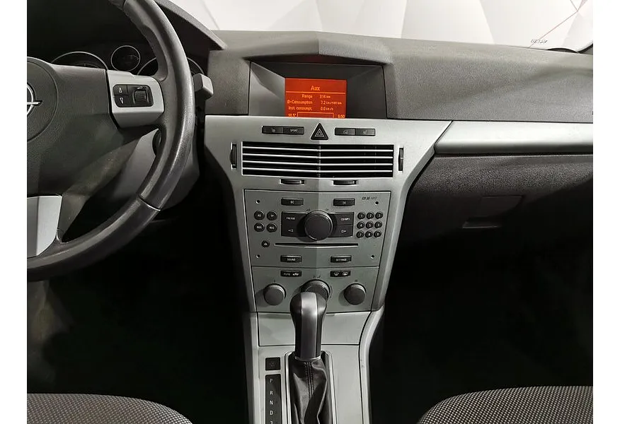 Opel Astra 1.8 AT (140 л.с.) Черный в АВИЛОН. Слайд №15