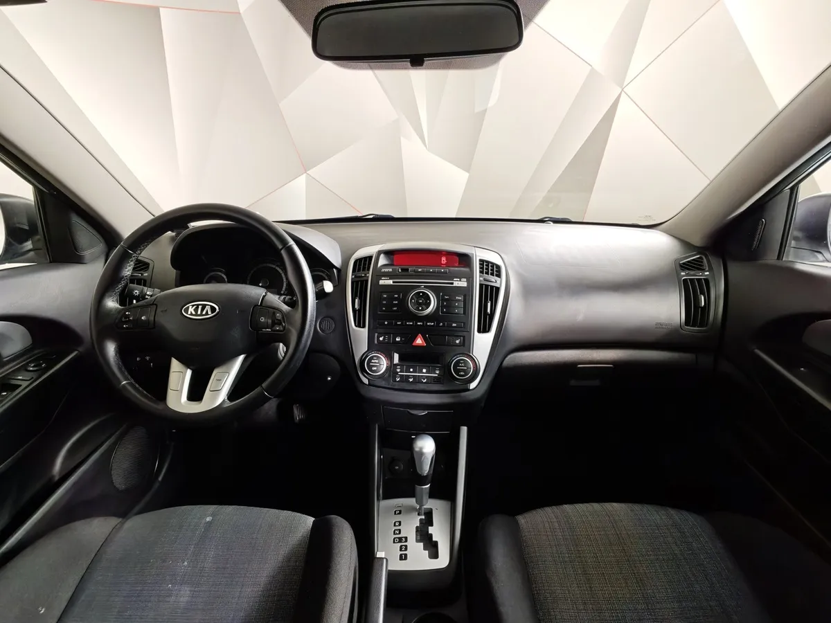 Kia Ceed 1.6 AT (122 л.с.) Белый в АВИЛОН. Слайд №14