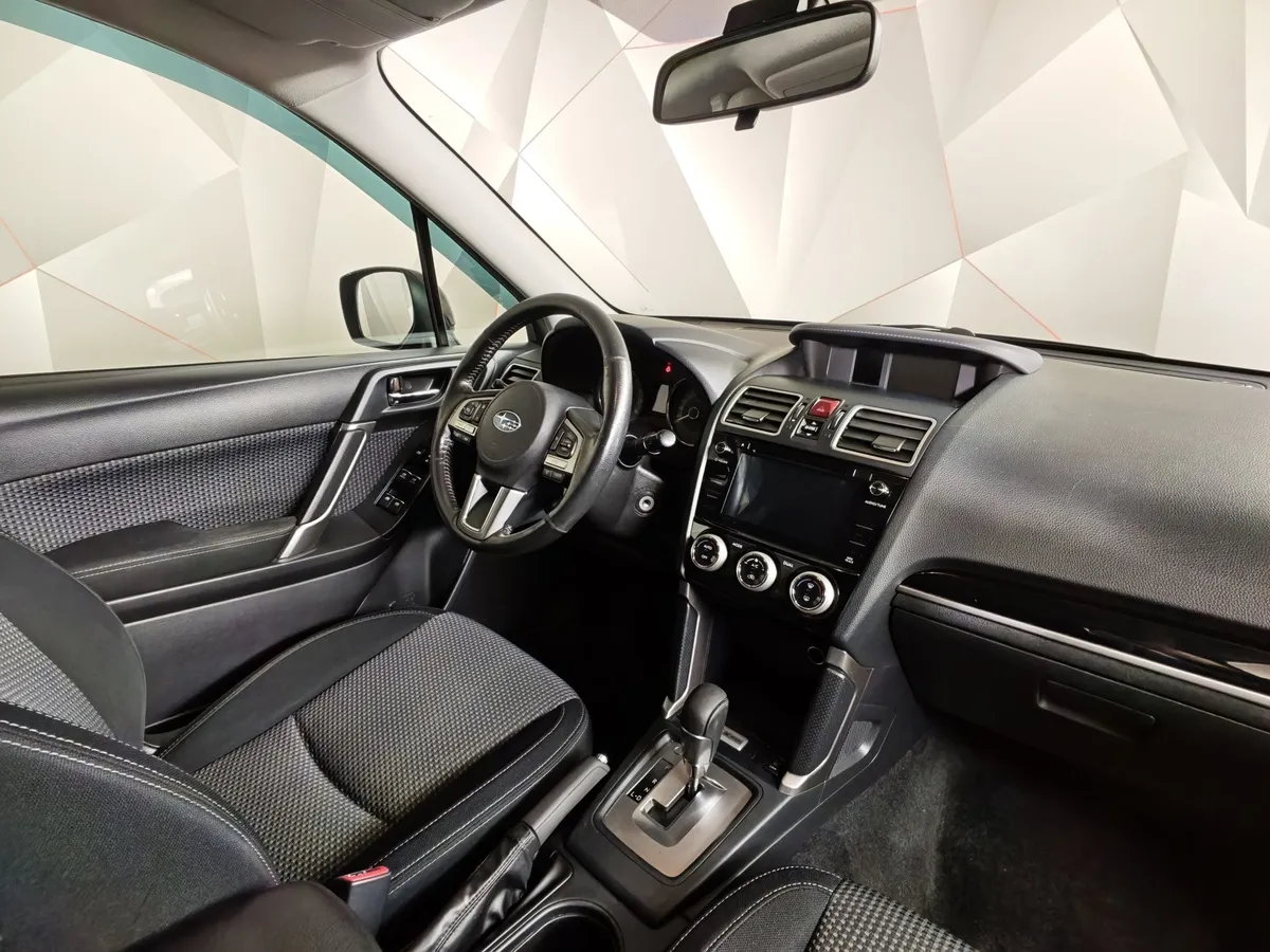 Subaru Forester 2.0i Lineartronic AWD (150 л.с.) Черный в АВИЛОН. Слайд №12