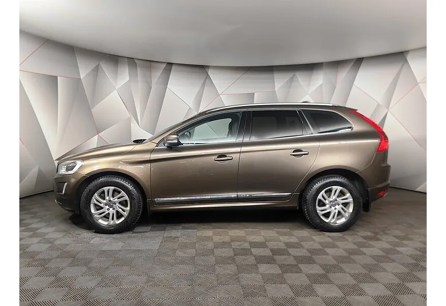 АВИЛОН - Volvo XC60 2.0 D4 AT AWD (190 л.с.) Momentum Коричневый - slide 2