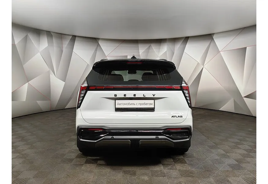АВИЛОН - Geely Atlas 2.0T 7DCT 2WD (200 л.с.) Flagship Sport Белый - slide 5