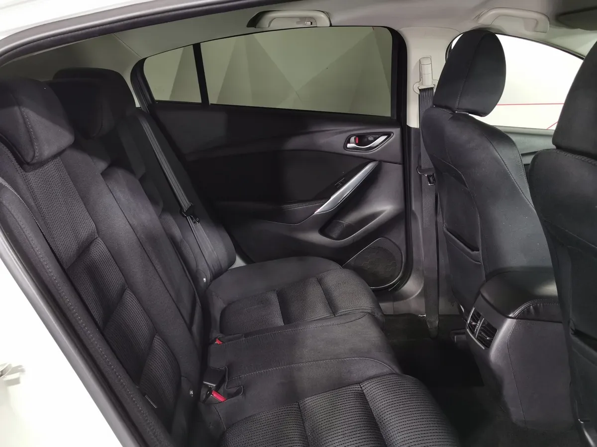 Mazda 6 2.0 SKYACTIV-G AT (150 л.с.) Белый в АВИЛОН. Слайд №15