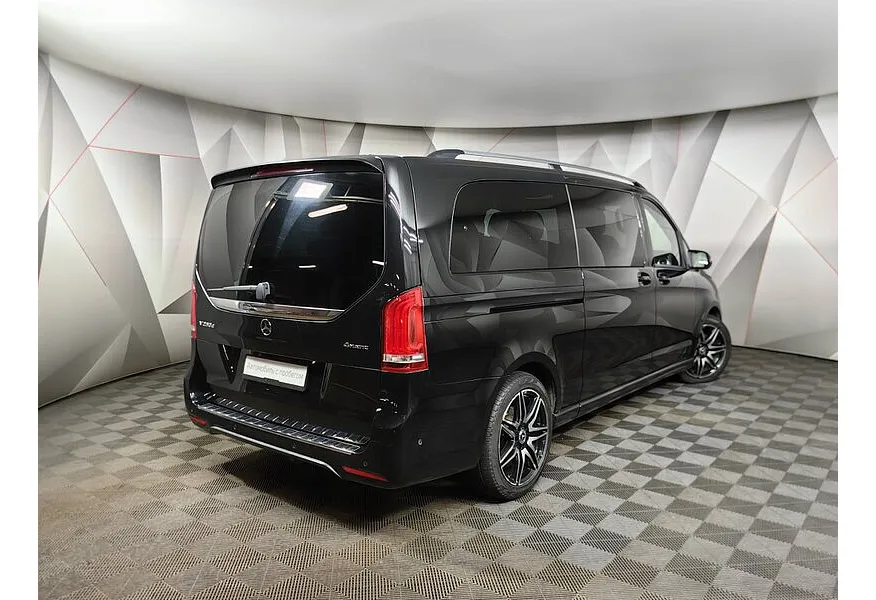 LIVE. Слайд №8