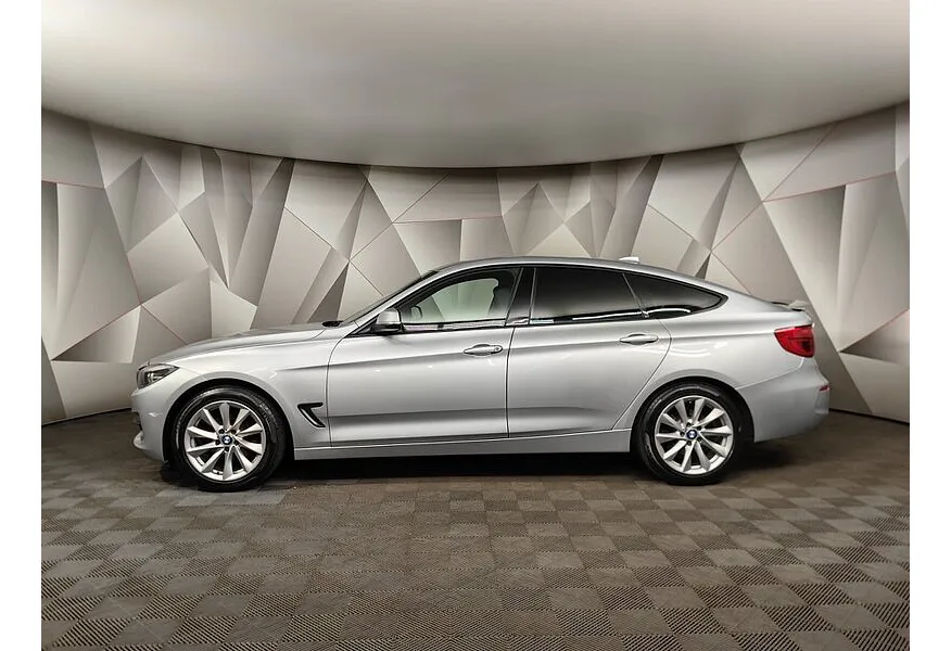 LIVE. Слайд №2