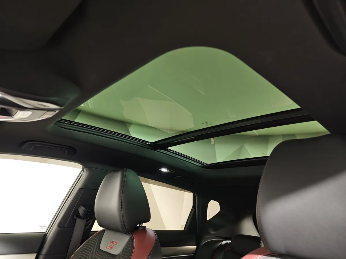 Geely Coolray 1.5T 7DCT 2WD (150 л.с.) Nero Черный в АВИЛОН. Слайд №22