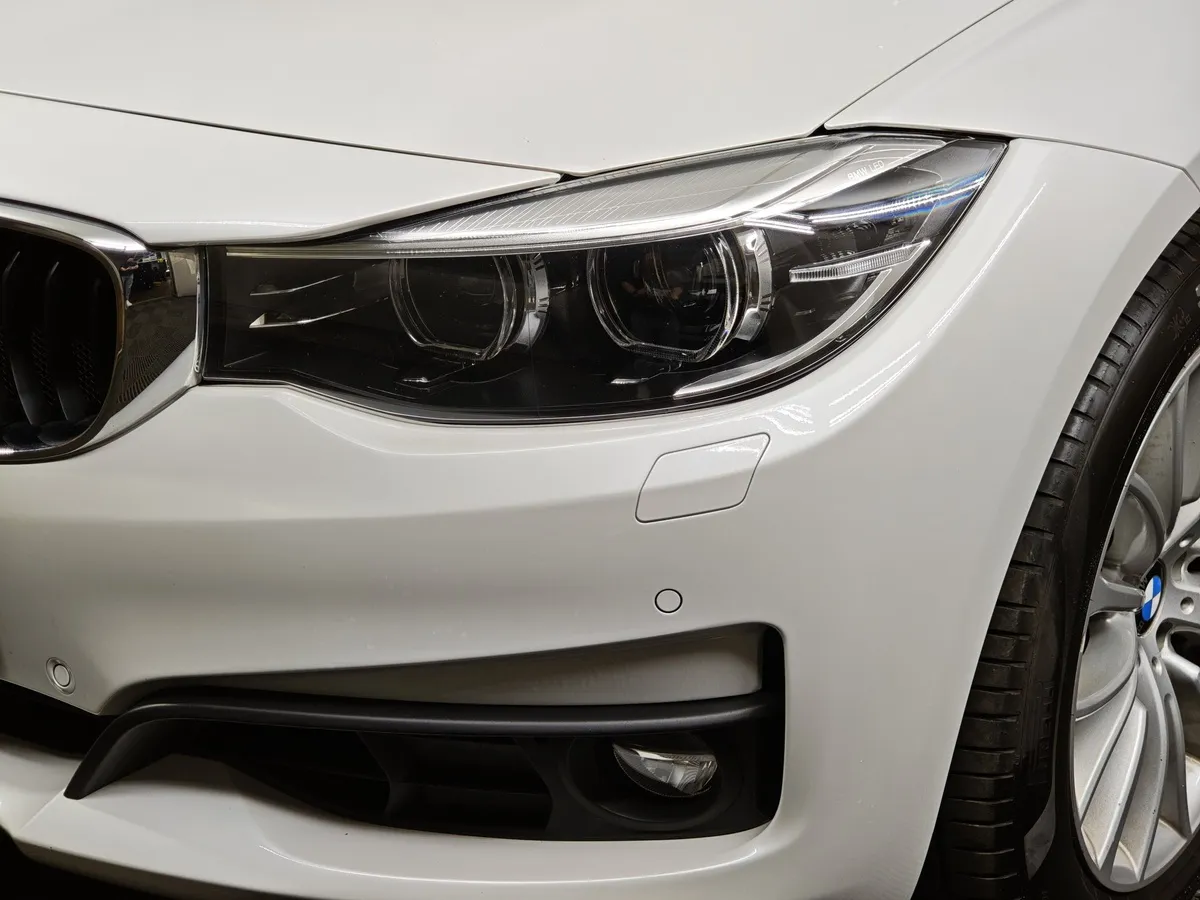 BMW 3 серия 320i xDrive AT (184 л.с.) Белый в АВИЛОН. Слайд №8