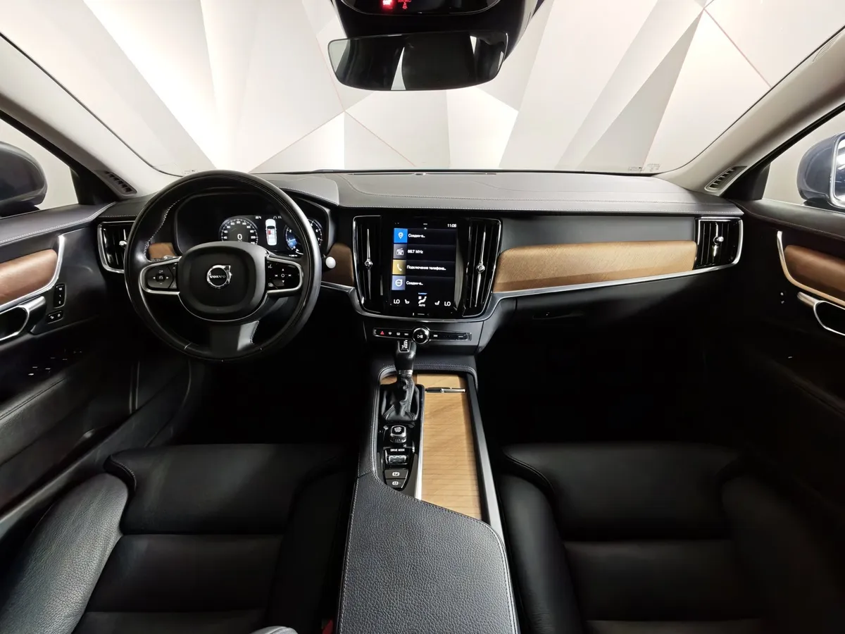Volvo S90 2.0 T4 Drive-E AT (190 л.с.) Inscription Голубой в АВИЛОН. Слайд №14