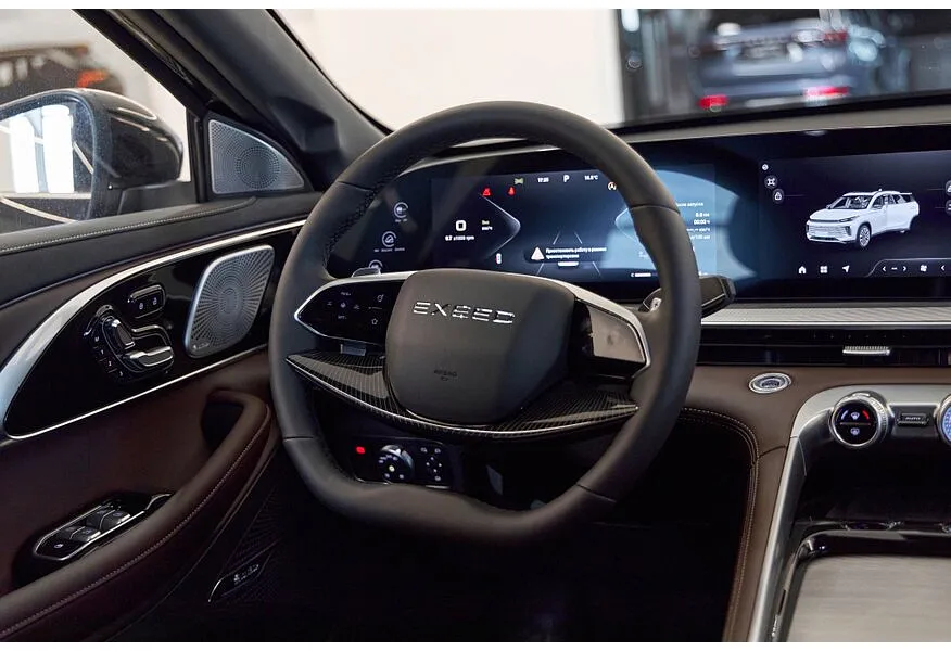 EXEED TXL 2.0 8AT AWD (197 л.с.) Flagship IOV Серый в АВИЛОН. Слайд №8