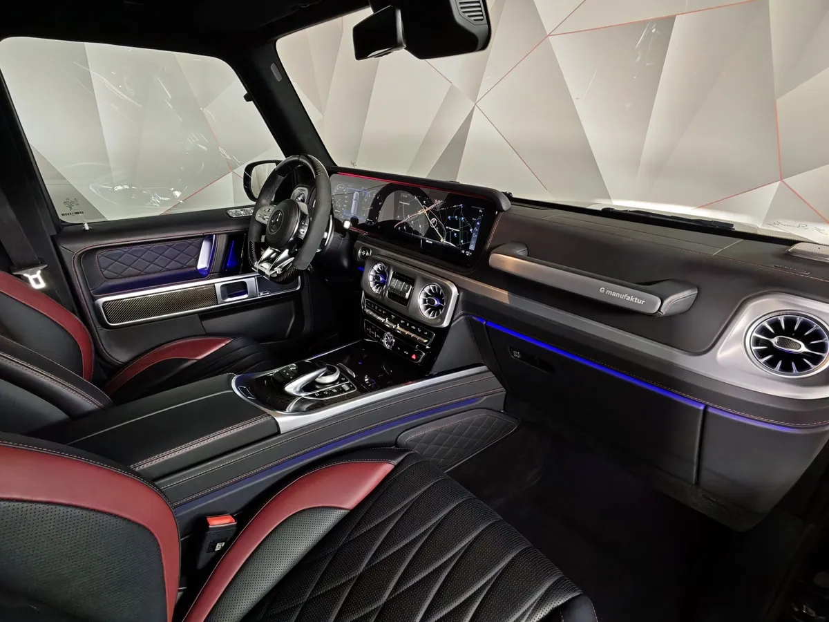 Mercedes-Benz G-Класс G 63 AMG Speedshift 4Matic (585 л.с.) Черный в АВИЛОН. Слайд №13