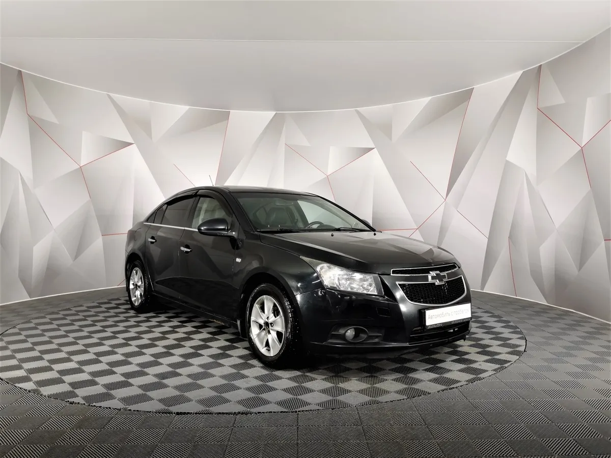 Chevrolet Cruze 1.8 AT (141 л.с.) Черный в АВИЛОН. Слайд №3