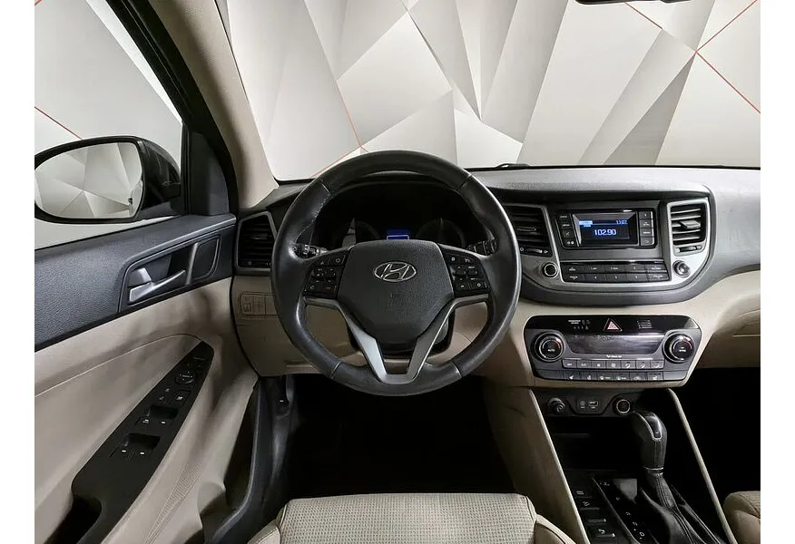 Hyundai Tucson 2.0 AT (150 л.с.) Comfort Черный в АВИЛОН. Слайд №20