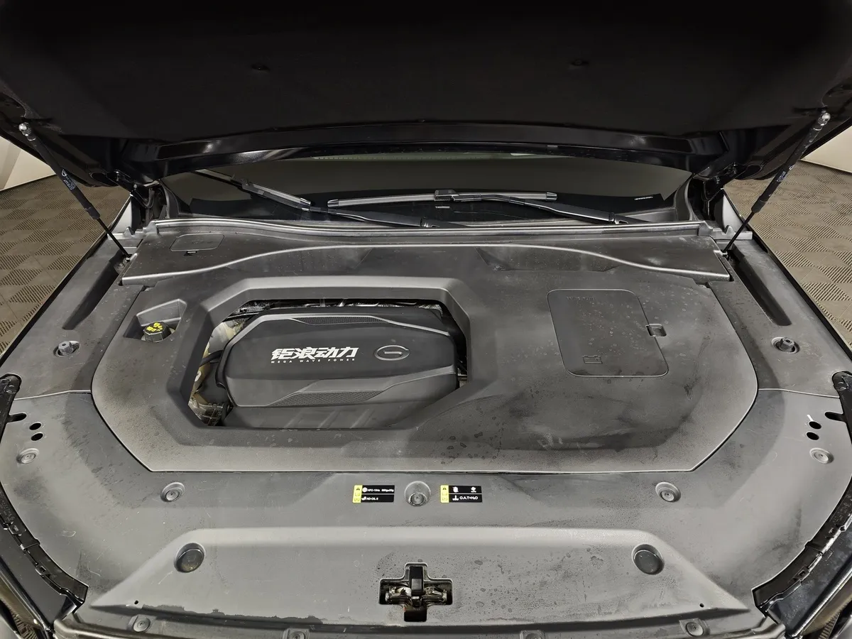GAC GS8 2.0T 4WD (231 л.с.) GX Черный в АВИЛОН. Слайд №11