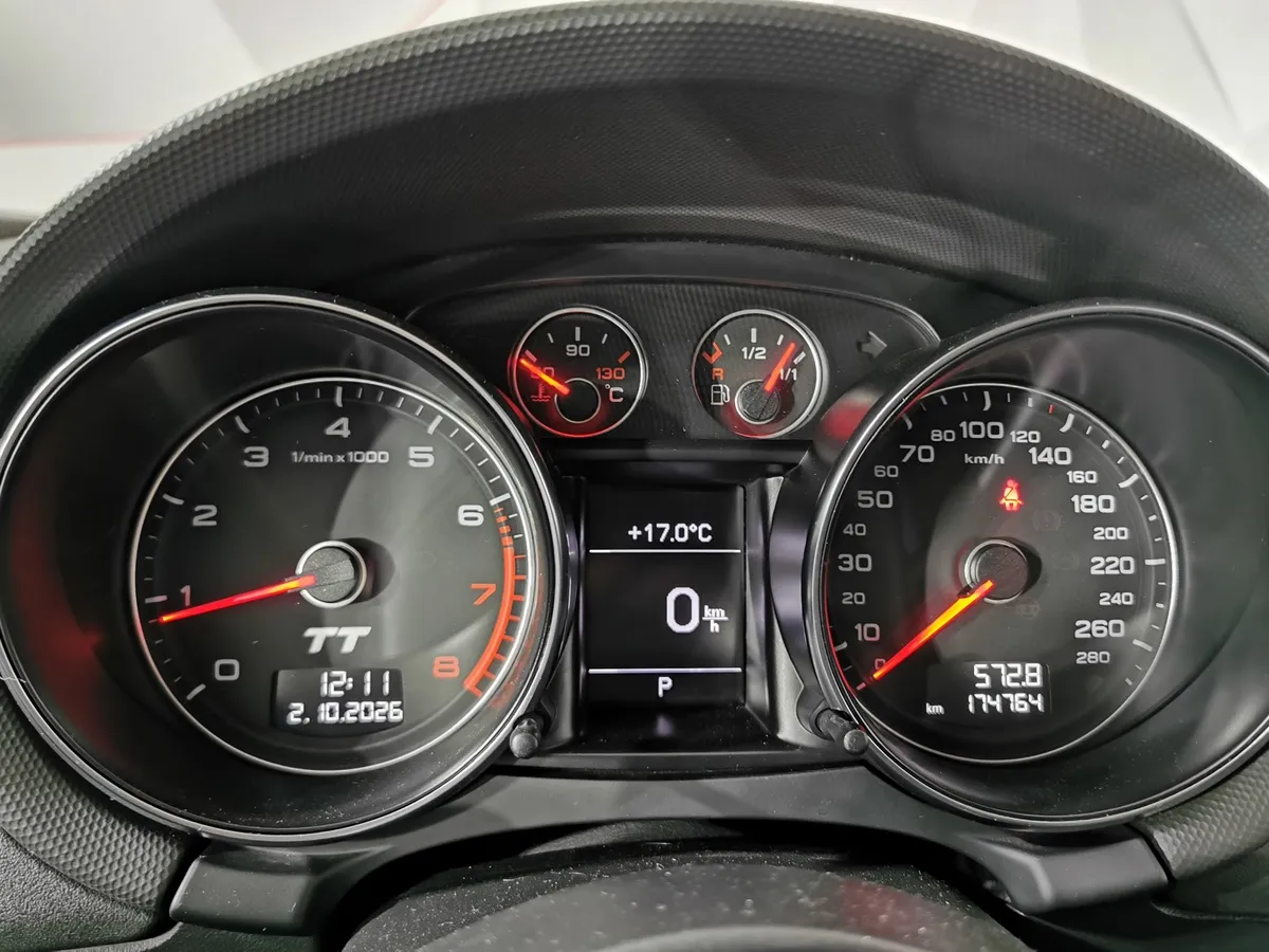 Audi TT 2.0 TFSI quattro S tronic (211 л.с.) Красный в АВИЛОН. Слайд №14